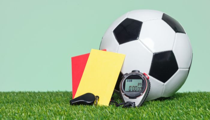 Thẻ đỏ trong bóng đá
