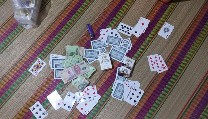 Luật chơi bài cào tố