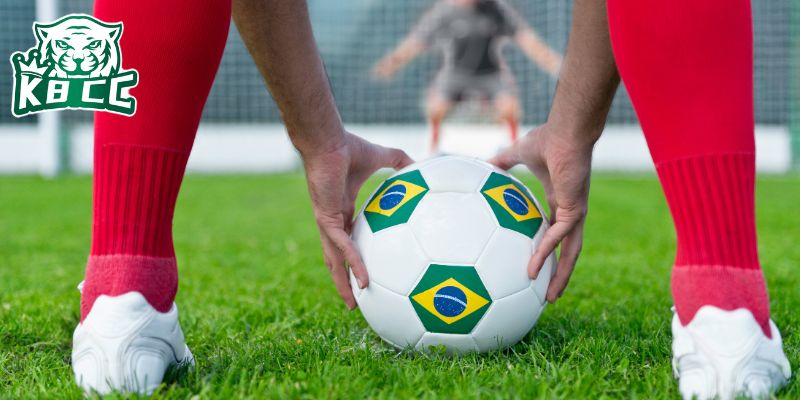 Phạt luân lưu được áp dụng để phân định thắng thua trong bóng đá