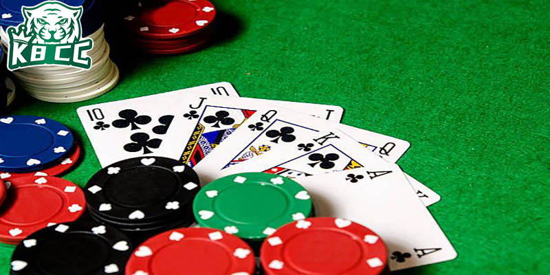 Biết cách sử dụng các lá bài lớn một cách khôn ngoan