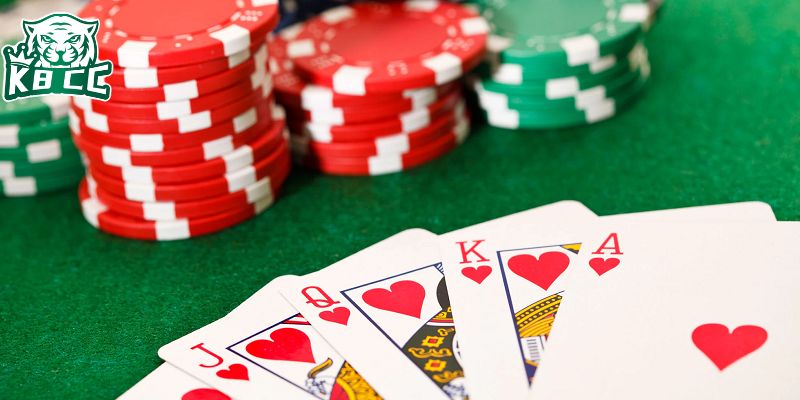 Thùng phá sảnh là gì? Khám phá thuật ngữ trong Poker Thùng phá sảnh là gì? 5 lá cùng chất và liên tiếp